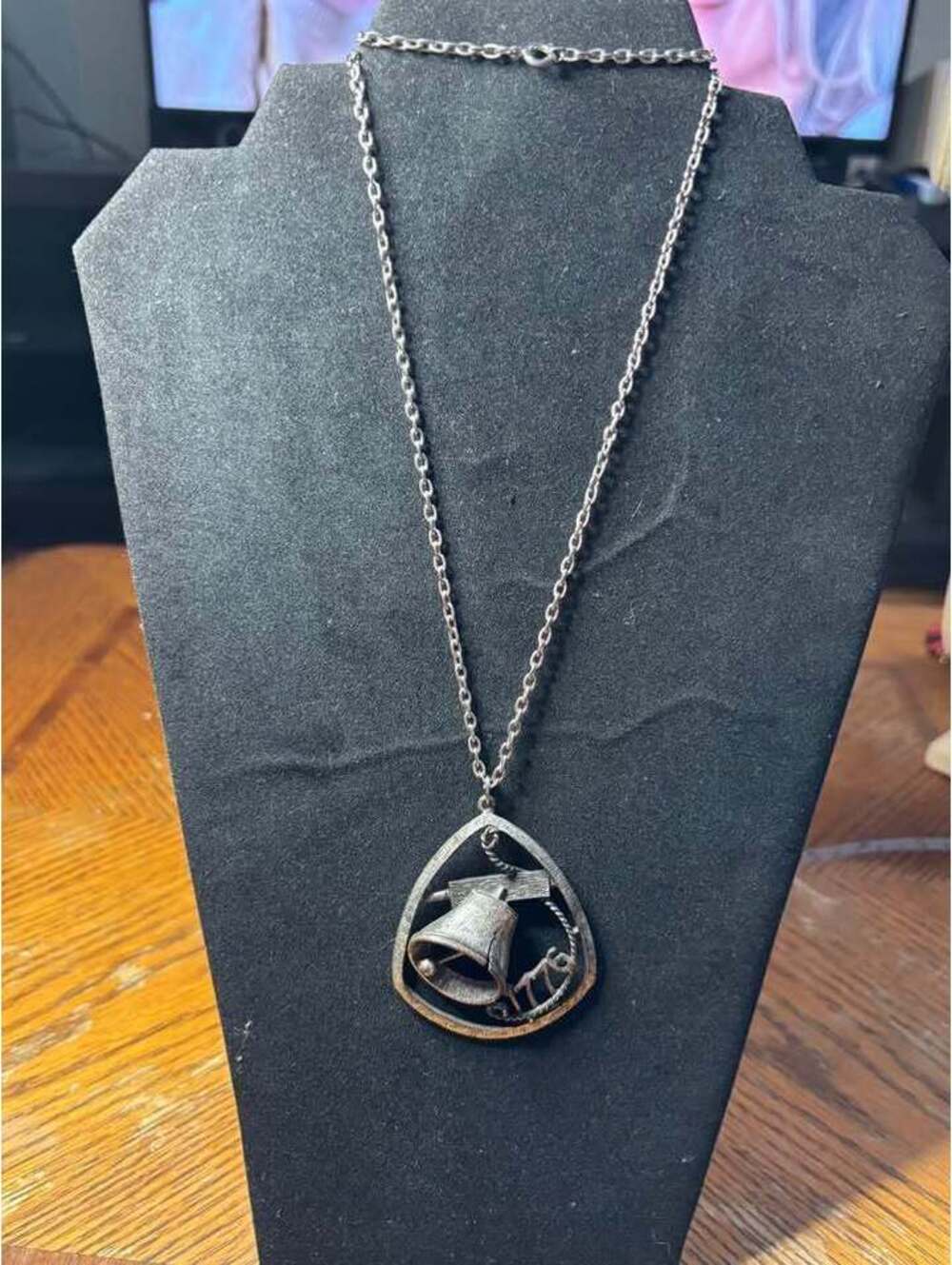 Vintage 1776 Liberty Bell Bicentennial Pendant Necklace